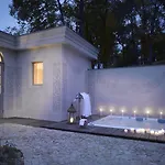 فندق Chateau Mcely