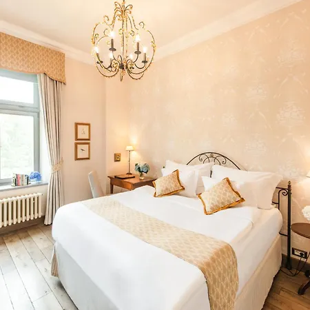 Chateau Hotel Mcely