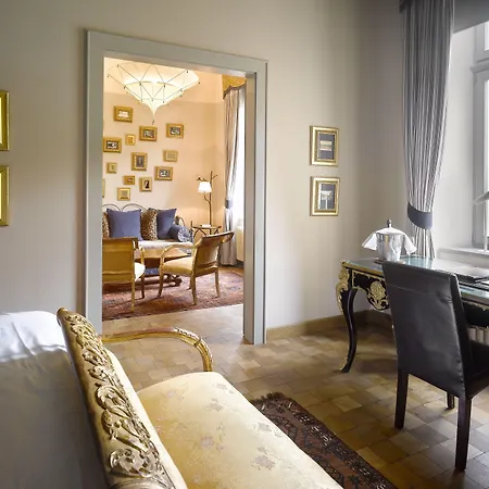 Chateau 5* Mcely