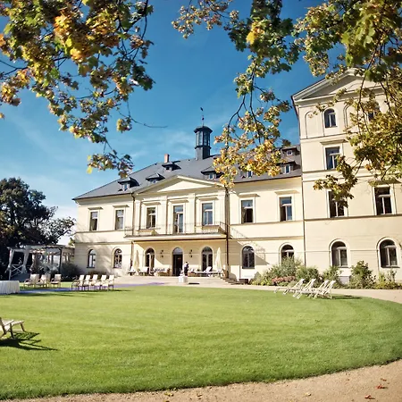 Отель Chateau 5*