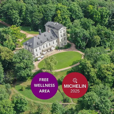 Chateau Hotel Mcely