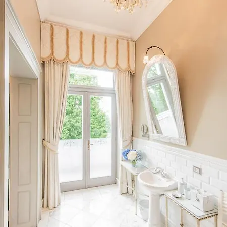Chateau 5*