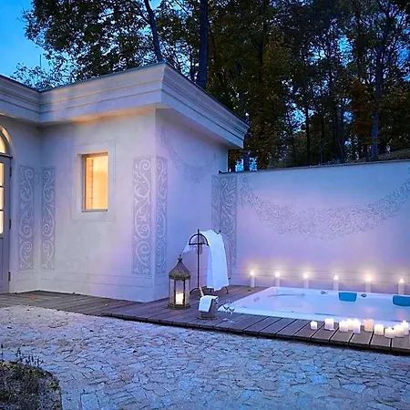 Hotel Chateau 5*