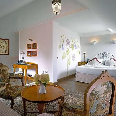Chateau 5* Mcely