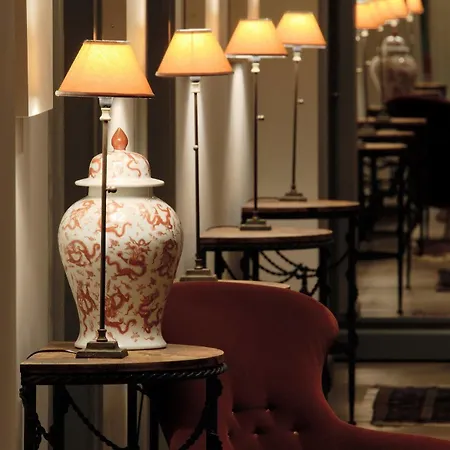 Hotel Chateau
